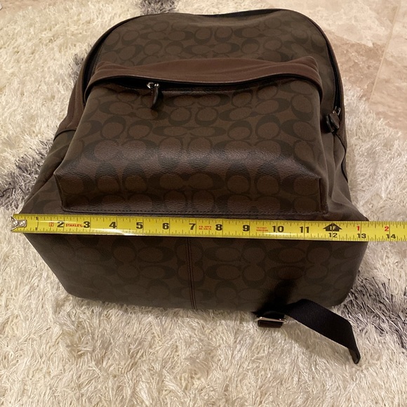 Coach Large Backpack - Picture 6 of 8